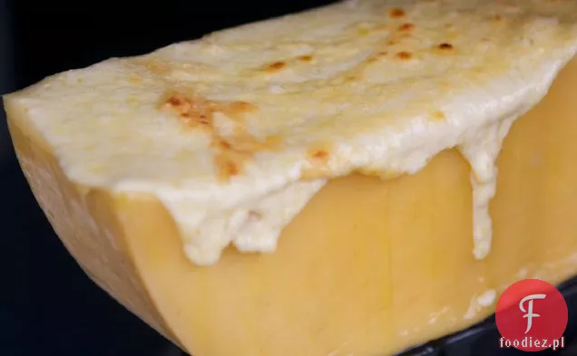 Raclette Z Gotowanymi Ziemniakami I Szybkim Ogórkiem