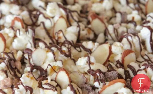 Migdałowy Toffi Podwójny Czekoladowy Popcorn