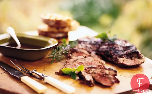 Grillowana noga jagnięcina