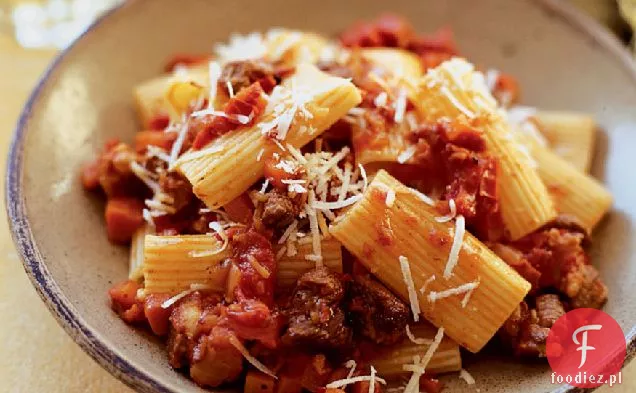Obfite jagnięce Ragù z Rigatoni