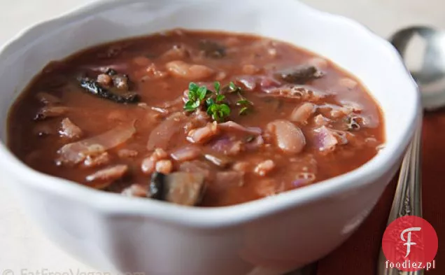Zupa Grzybowo-jęczmienna z fasolą Cannellini i kapustą