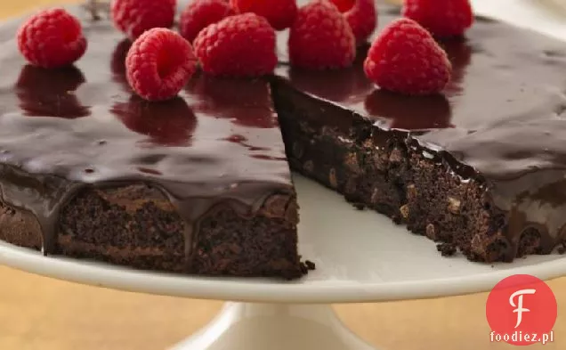 Bezglutenowy tort Brownie Ganache z malinami