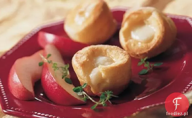 Fireside Popovers z Brie