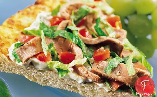 Pizza Kanapka Z Pieczoną Wołowiną Na Zimno