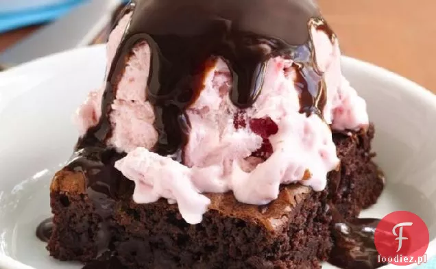 Supreme Brownie Sundaes