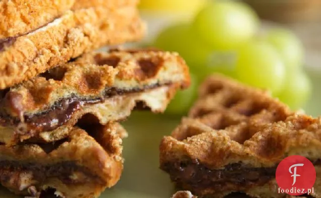 Nadziewane Cynamonowe Tosty Francuskie Kanapki Z Goframi