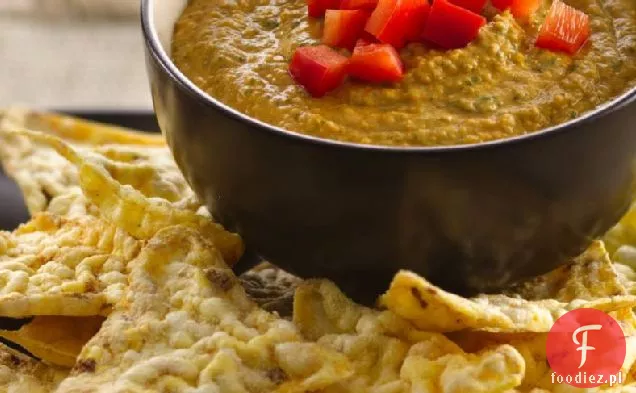 Dymny szpinakowy Hummus z chipsami popcornu