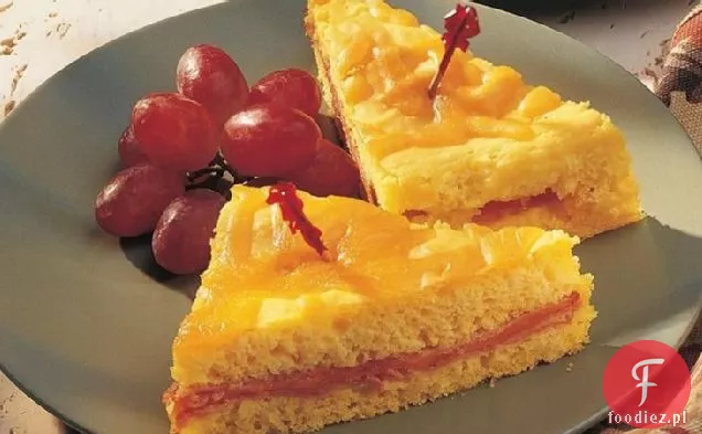Pieczenie kanapek z szynką i serem