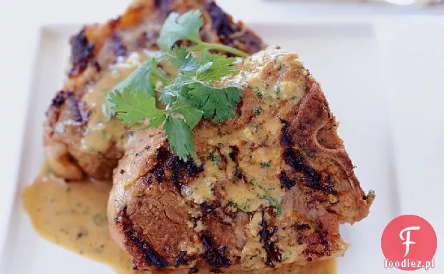 Grillowane kotlety jagnięce z sosem Tahini