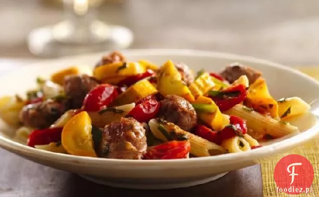 Włoska kiełbasa z pomidorami i Penne