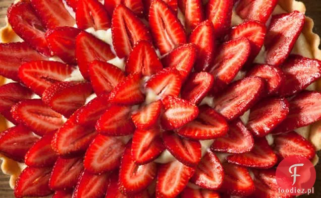 Tarta truskawkowa z kremem cytrusowym