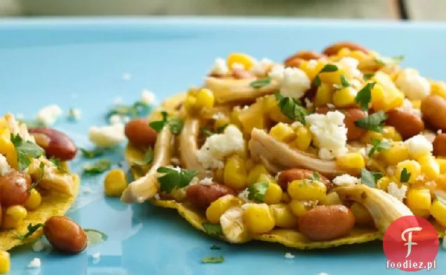 Kurczak i kukurydza Tostadas z Salsa Verde
