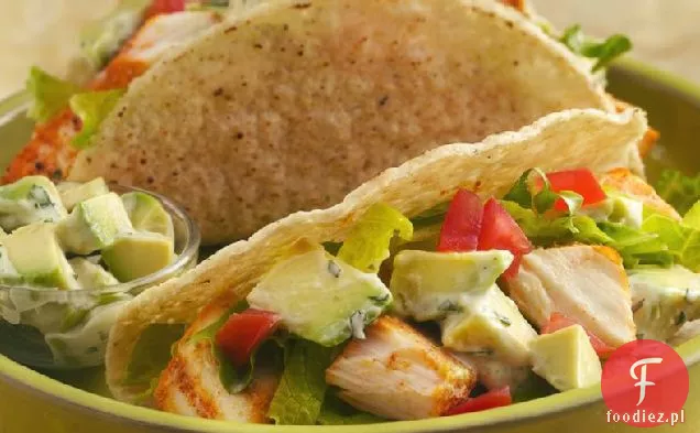 Grillowane Tacos rybne z kremową polewą z awokado