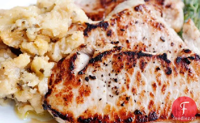 Kotlety schabowe z piwem z prażonymi jabłkami