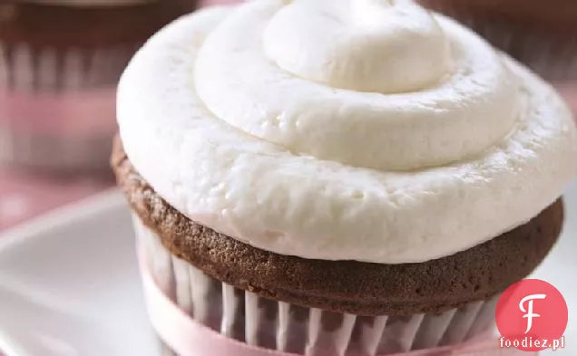 Czekoladowe babeczki z lukrem z białej trufli