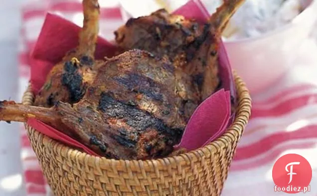 Kotlety jagnięce w stylu Tandoori z miętową sałatką ziemniaczaną