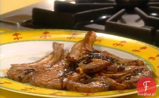 Kotlety jagnięce pieczone z redukcją balsamiczną
