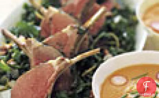 Herbed Rack z jagnięciny z pietruszką, miętą i orzechem Sauté
