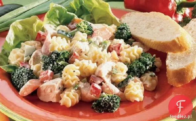 Sałatka Z Kurczakiem-Parmezanem-Makaronem