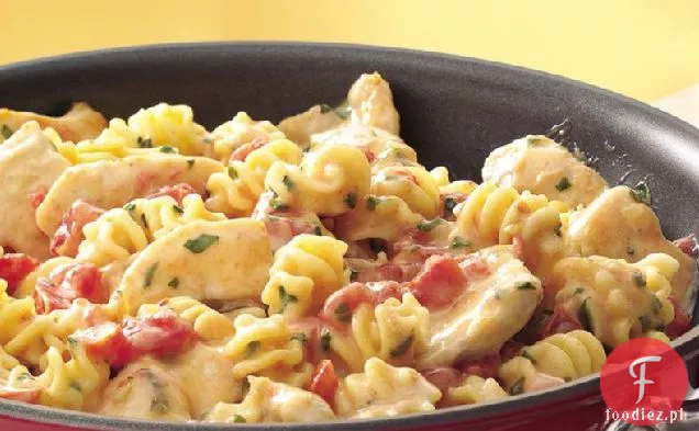 Cheesy Tomato-Chicken Patelnia