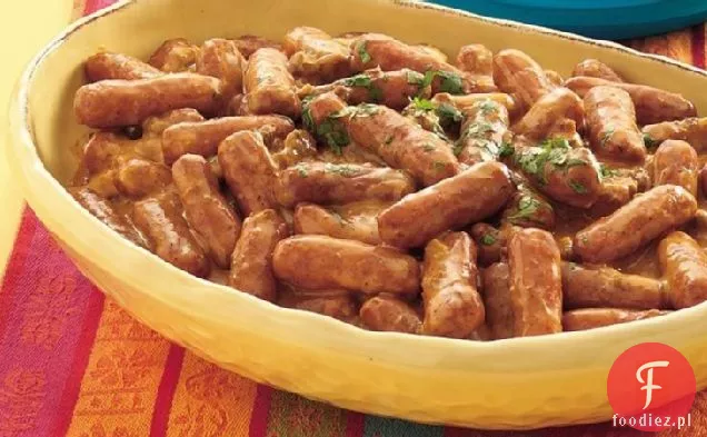 Slow-Cooker Mexican Chili Cheese Dogs