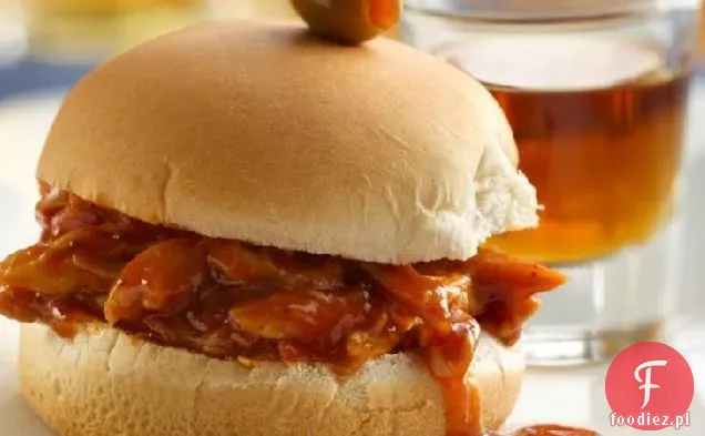 Whiskey and Beer BBQ Chicken Sliders