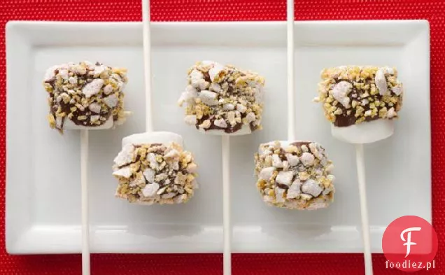 Muddy Buddies® Hazelnut Peppermint Pops