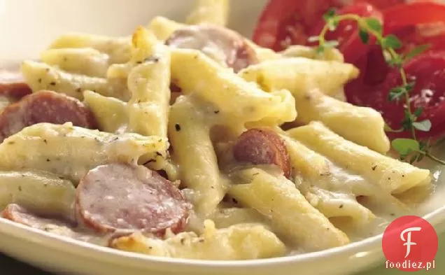 Serowa zapiekanka z kiełbasą i Penne