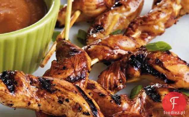Grillowany kurczak Satay z sosem orzechowym