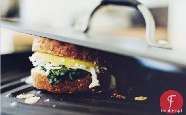 Chard Smażony + Grillowany Ser Gruyere