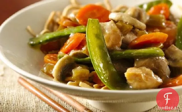 Wolnowarzący Kurczak Chow Mein