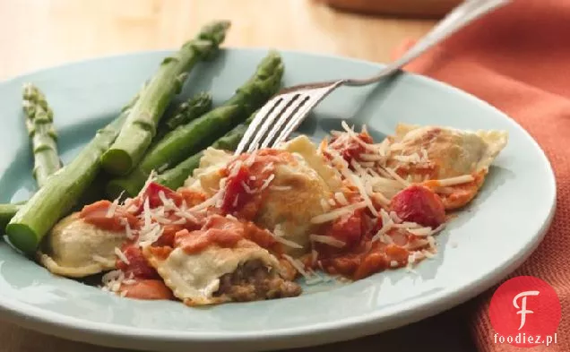 Ravioli smażone na patelni w sosie Wódkowym