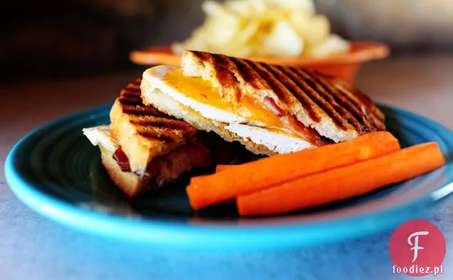 Boczek Z Kurczaka Ranch Panini