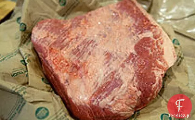 Pieczeń Wołowa Z Mostkiem Wołowym