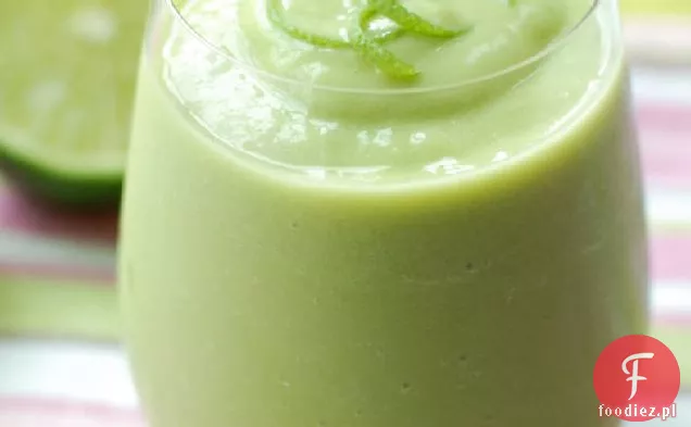 Smoothies z awokado i wody kokosowej