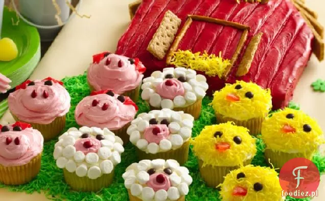 Barn Cake z Cupcakes zwierząt gospodarskich