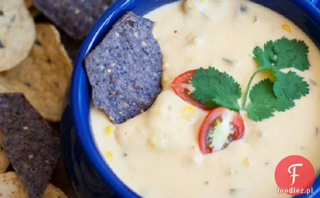 Pieczona kukurydza, pomidor i czosnek Queso