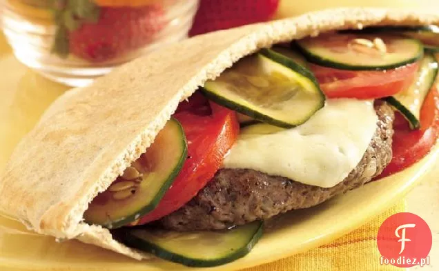 Grillowane hamburgery Havarti w Pitas