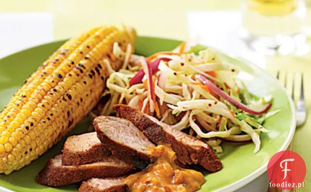 Polędwiczki wieprzowe natarte przyprawami z sosem Barbecue musztardowym