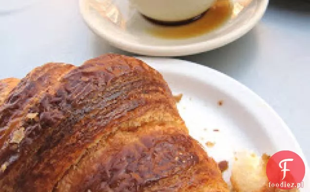 Tarta Z Karmelizowaną Cebulą, Oliwkami I Sardelą