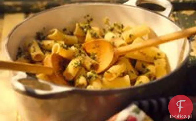 Rigatoni z pesto bazyliowym