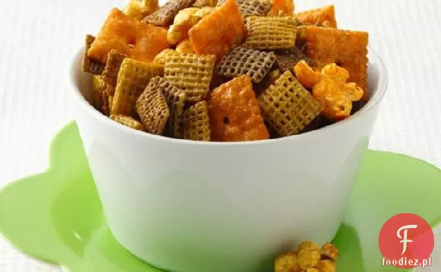 Chex ® icago Party Mix