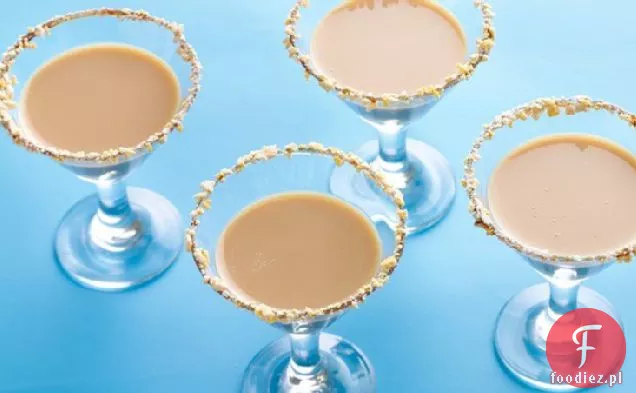 Muddy Buddies® Snickerdoodle Mocha Martini