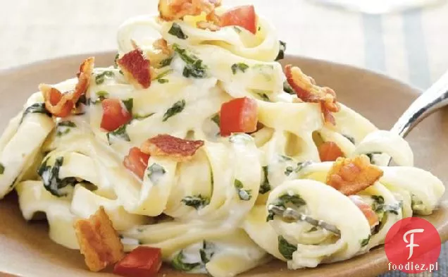 Fettuccine Ze Szpinaku