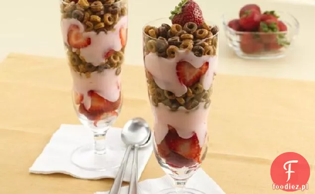 Truskawkowo-Czekoladowe Cheerios® Parfaits