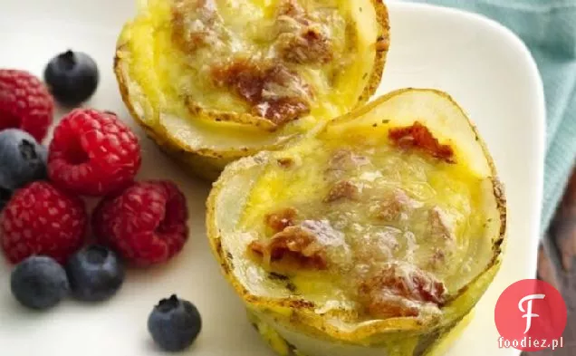 Mini quiche śniadaniowe ze skórką ziemniaczaną