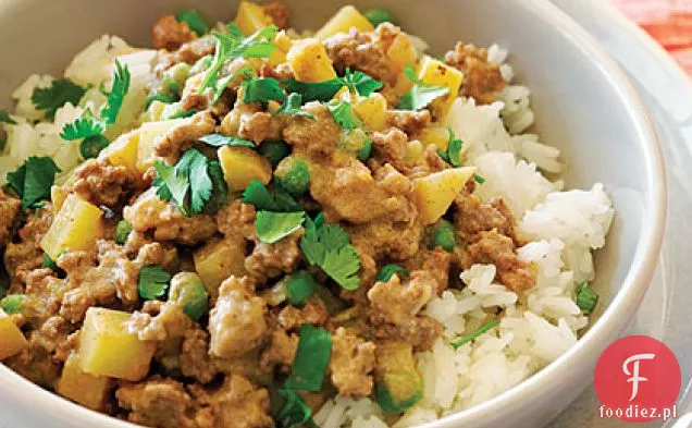 Keema jagnięca z ziemniakami i groszkiem