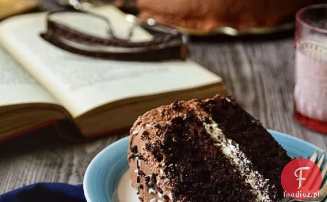 Food Styling Challenge / Słodowany tort czekoladowy z nadzieniem z pianki tostowej