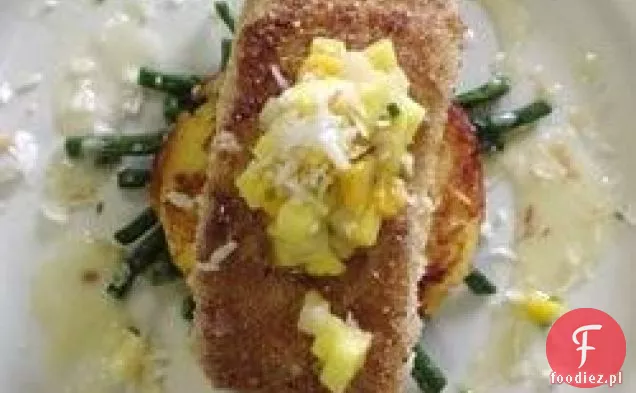 Orzech Macadamia Crusted Mahi Mahi