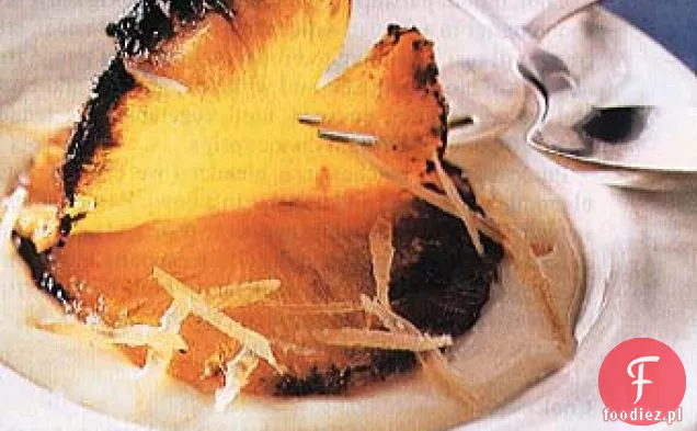 Karmelizowany ananas z imbirem Crème Anglaise